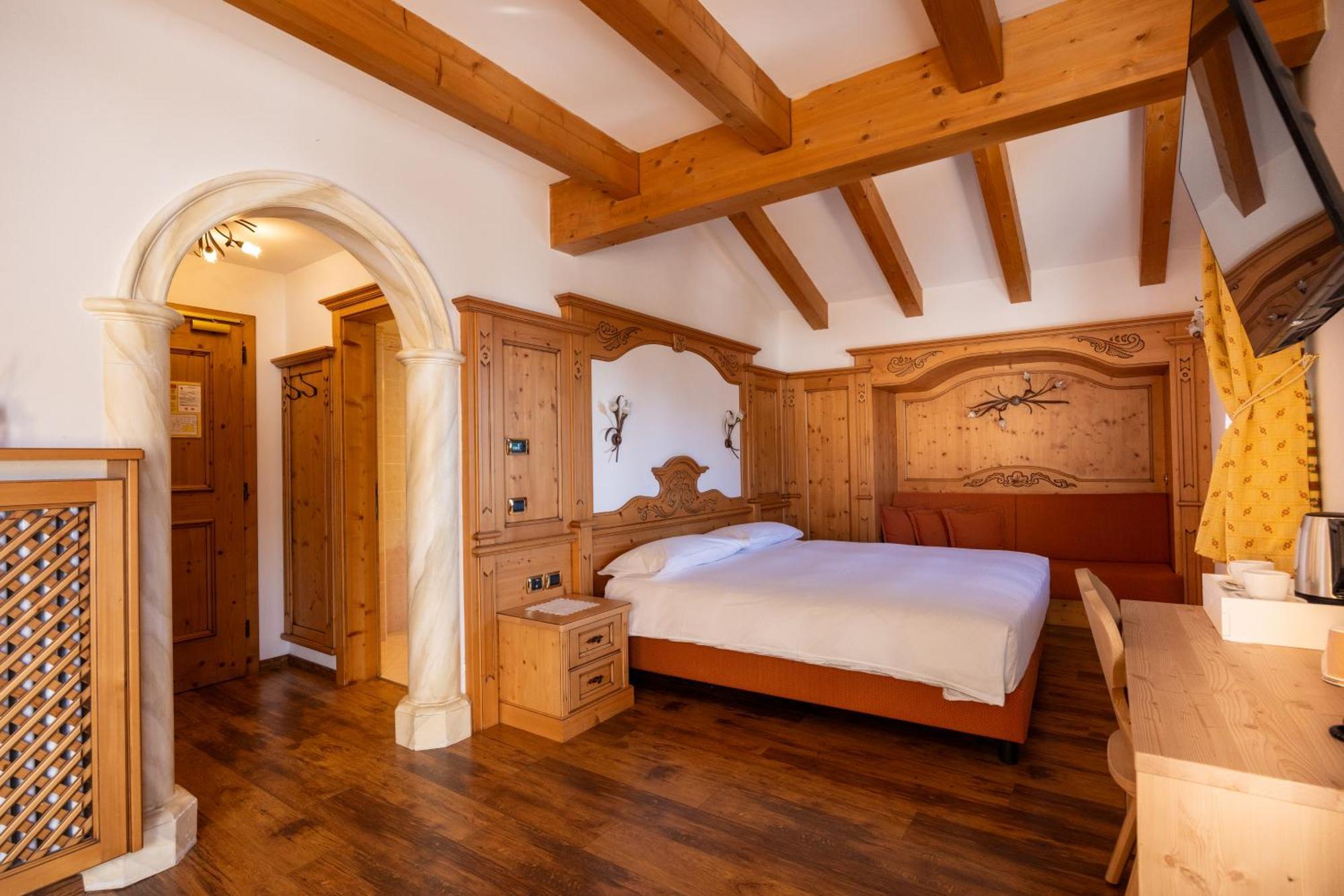 Hotel Stalon San Martino Di Castrozza Esterno foto
