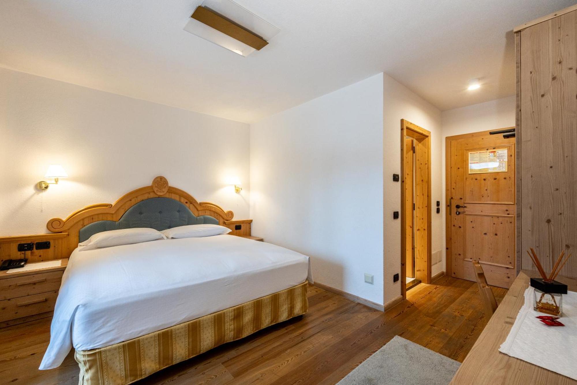 Hotel Stalon San Martino Di Castrozza Esterno foto
