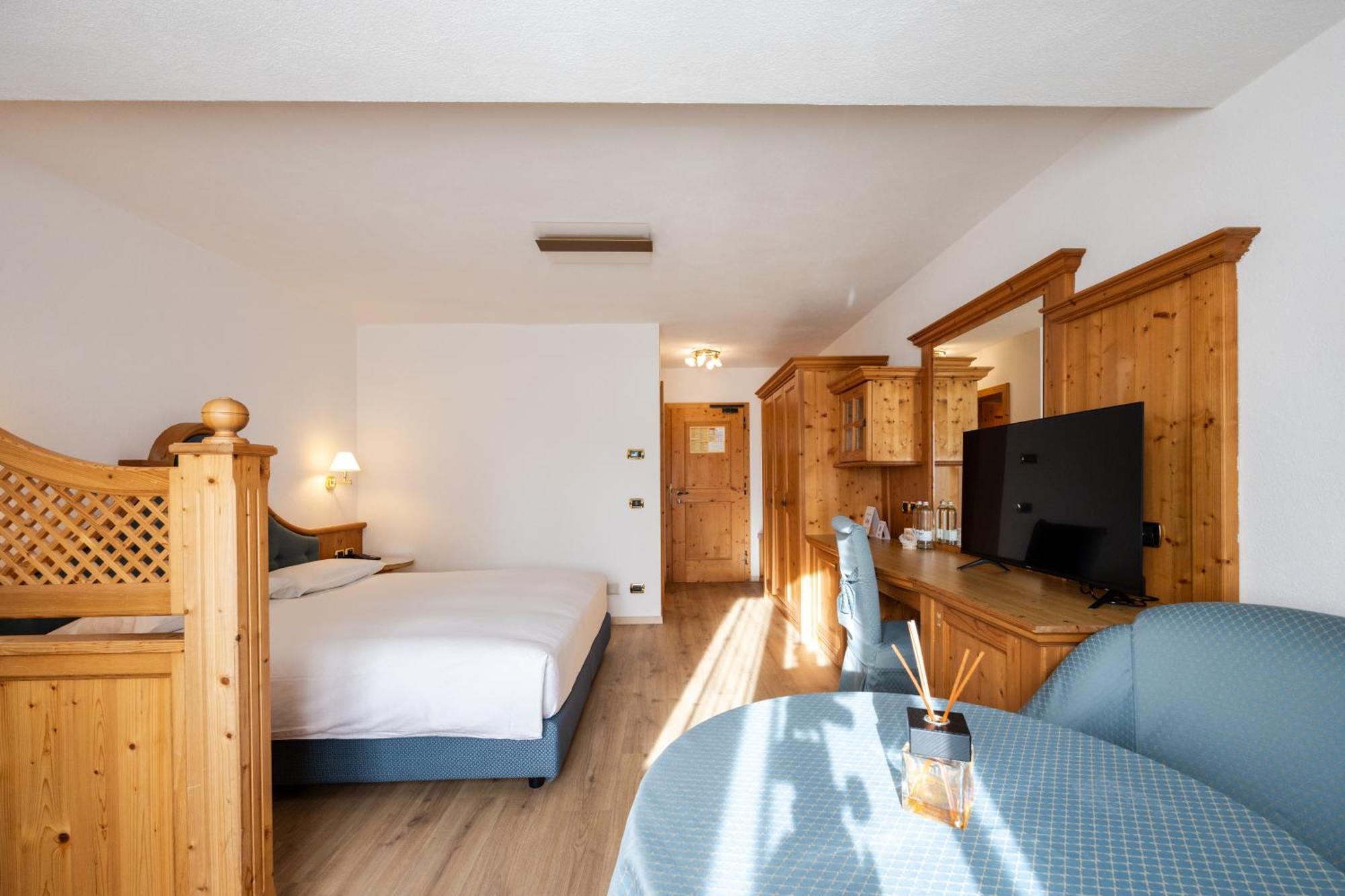 Hotel Stalon San Martino Di Castrozza Esterno foto
