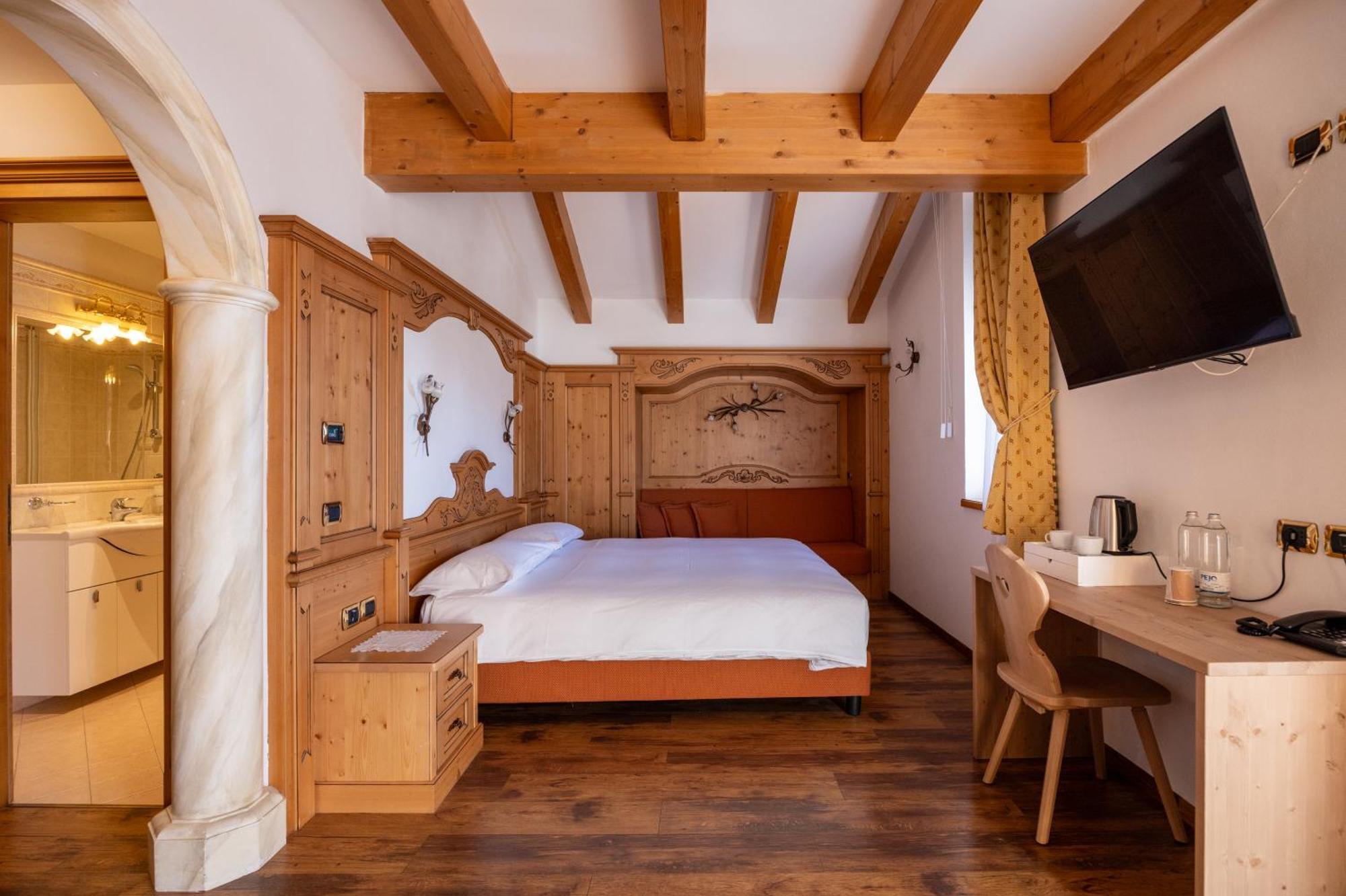 Hotel Stalon San Martino Di Castrozza Esterno foto