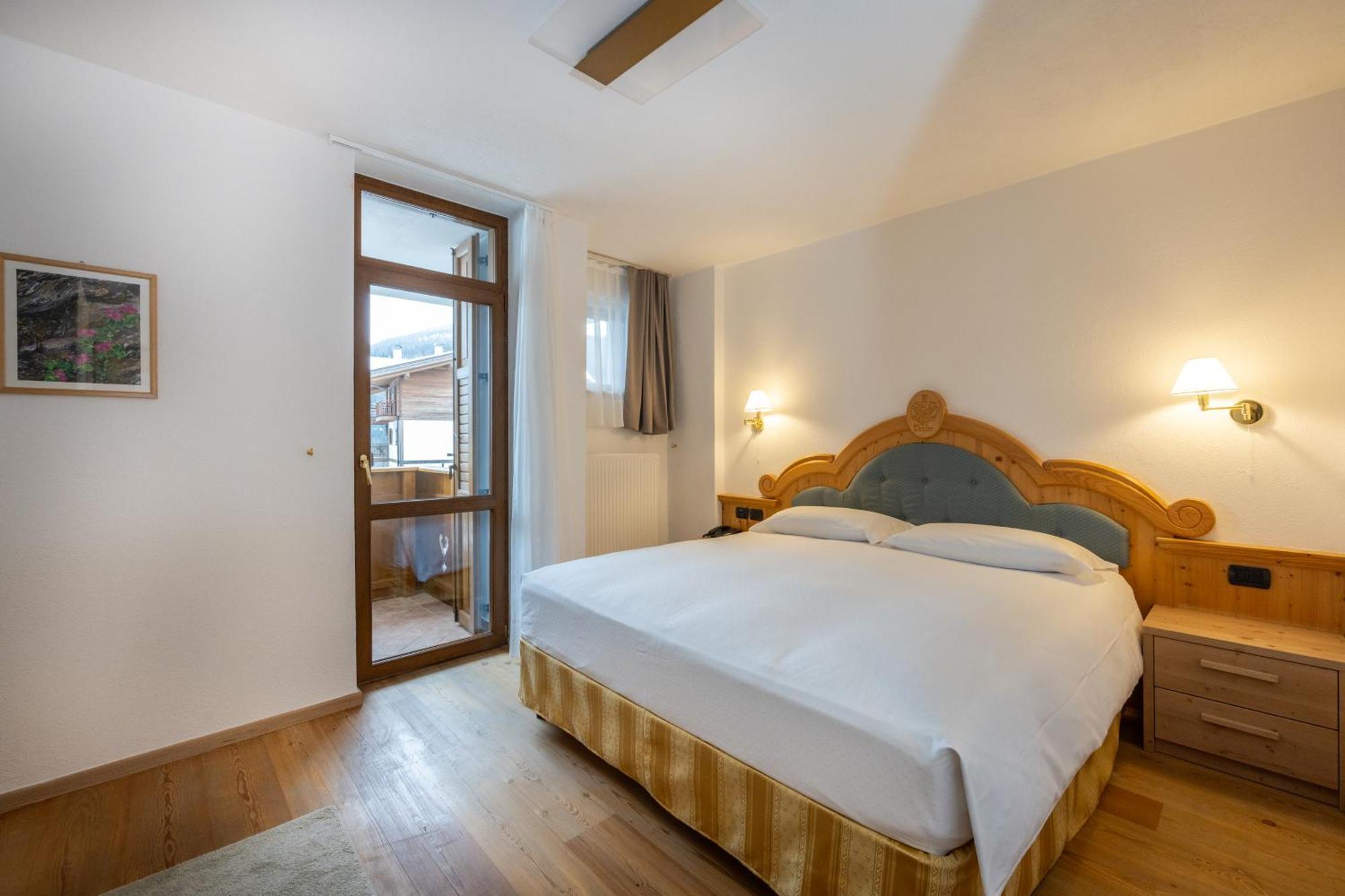 Hotel Stalon San Martino Di Castrozza Esterno foto