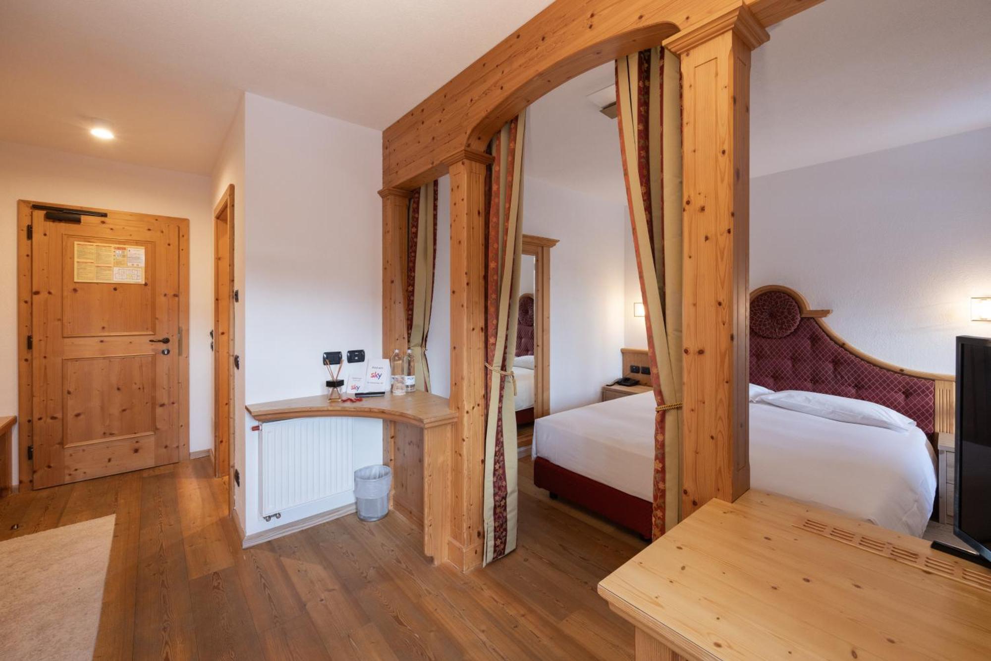 Hotel Stalon San Martino Di Castrozza Esterno foto